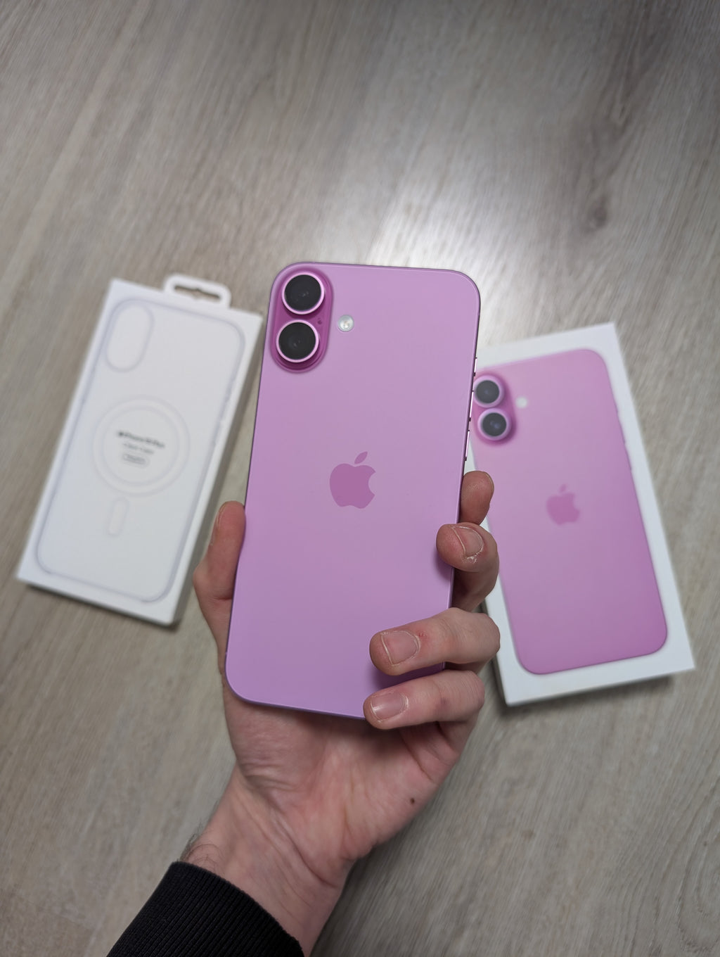 iPhone 16 128GB