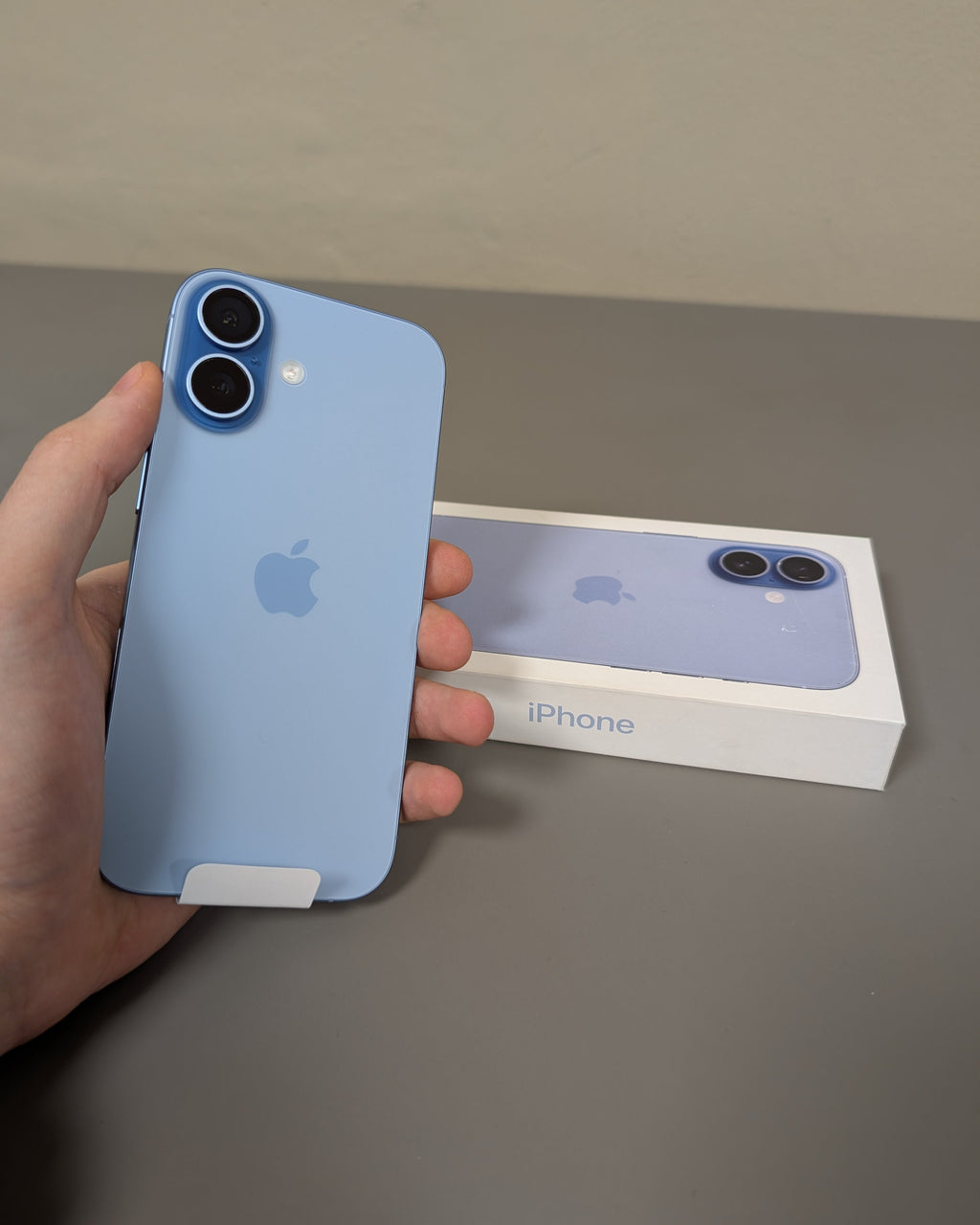 iPhone 17 256GB - SOLO ONLINE